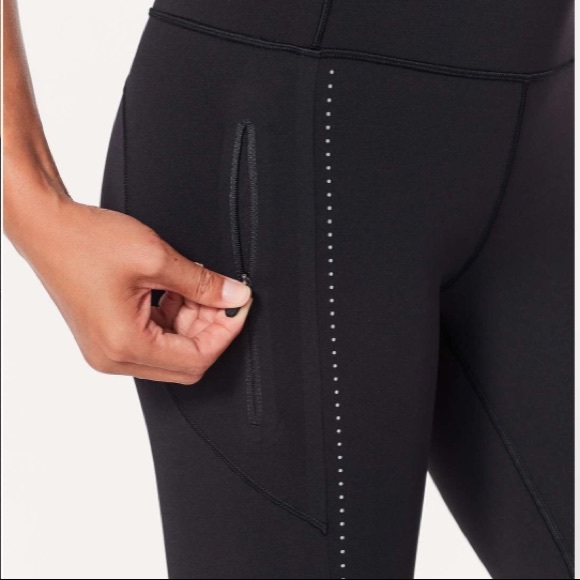 Lululemon Extra Mile Crop - Picture 11 of 11